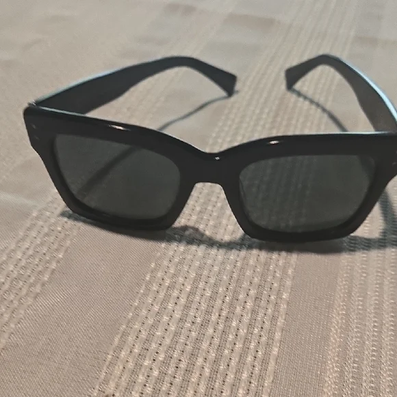 Von Zipper Classic Black Sunglasses - Picture 8 of 8